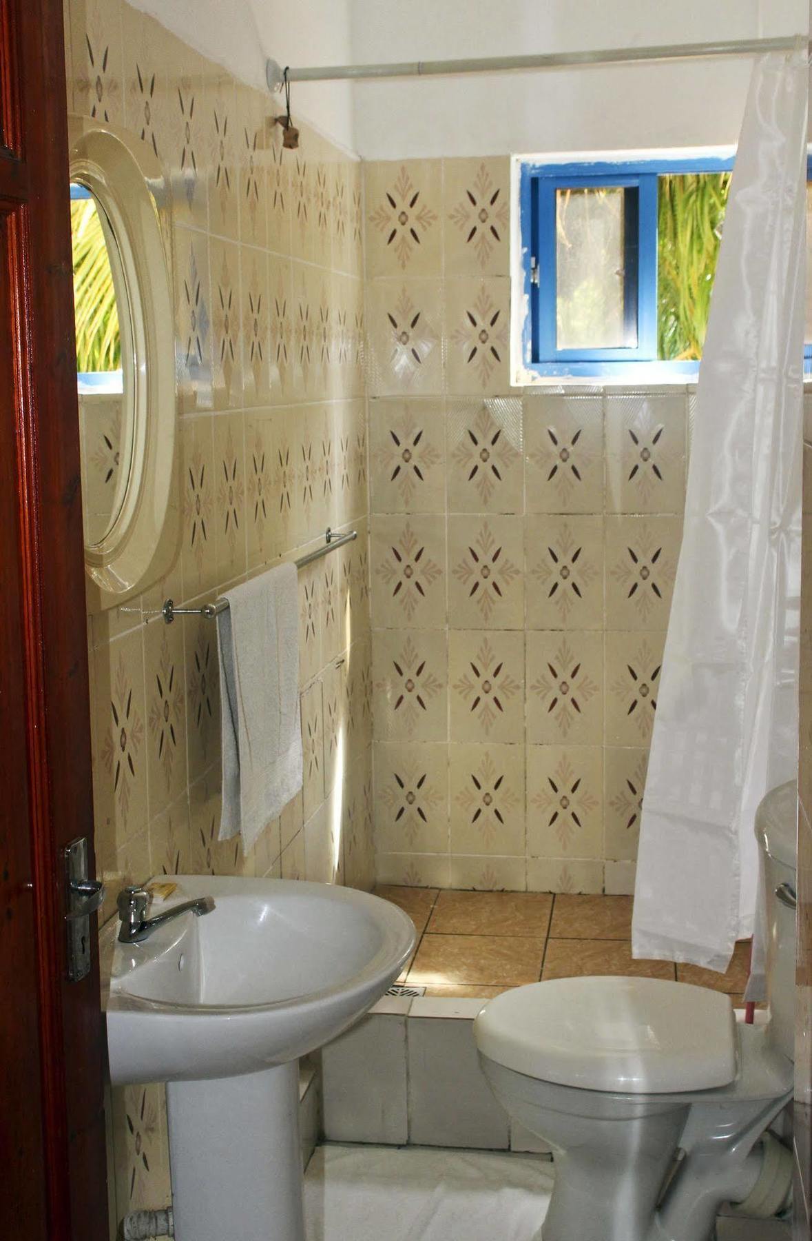 Vicky'S Holiday Apartment Beau Vallon  Exteriör bild