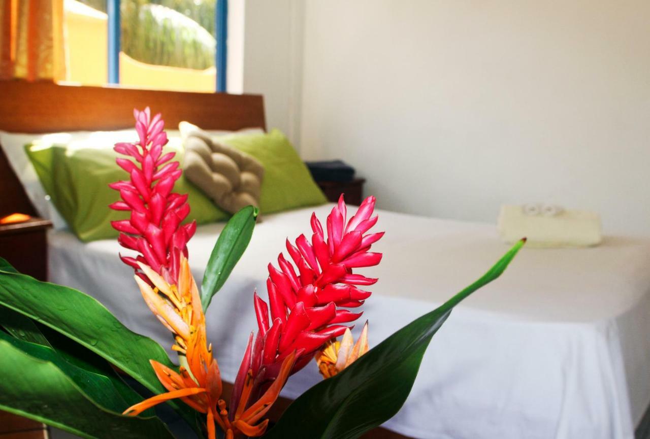 Vicky'S Holiday Apartment Beau Vallon  Exteriör bild